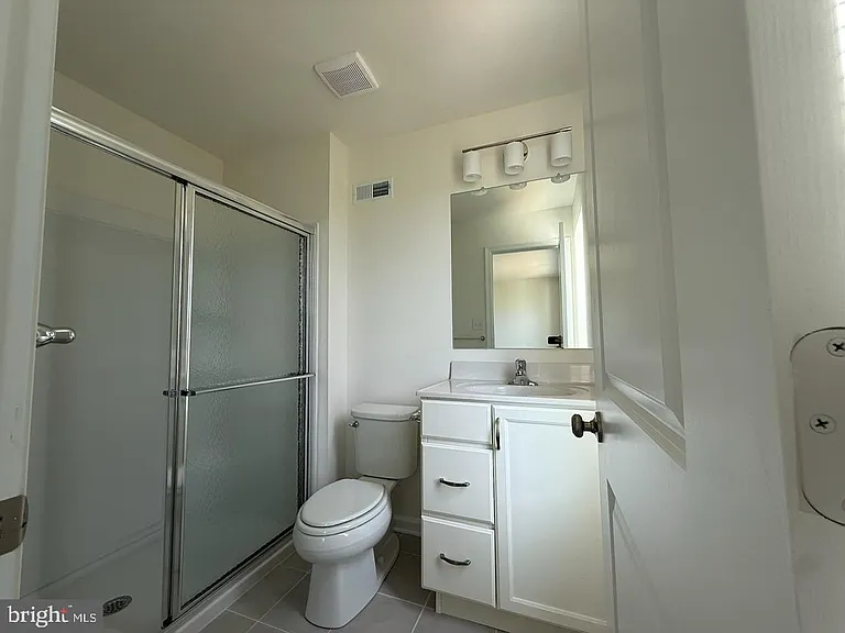 748 Rosler Way — Photo 8