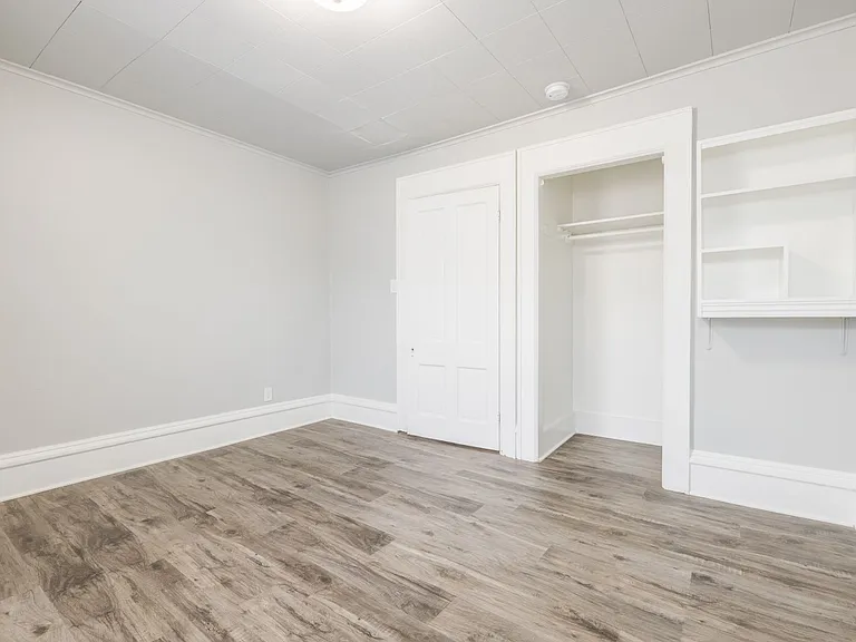 189 E Merrill Ave — Photo 11