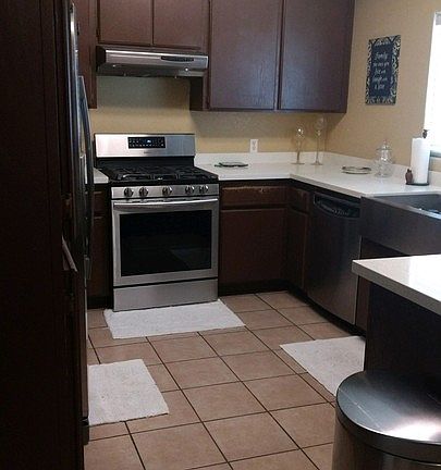 3rd image of 33927 Navajo Trl