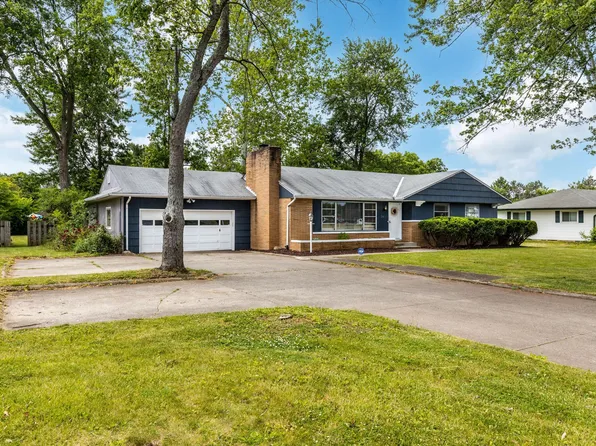 2611 Bethel Rd, Columbus, OH 43220