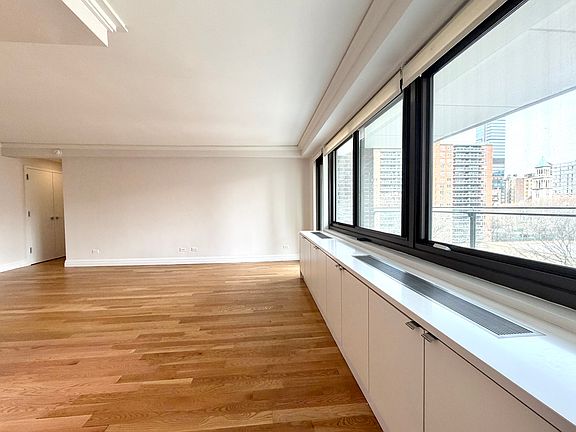 5th image of 120 W 97th St APT 7C