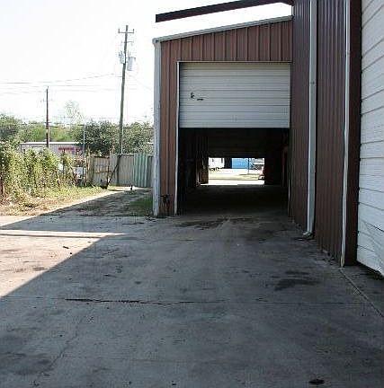 8709 Irvington Blvd., Houston, TX