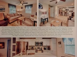 7462 Pentz Rd, Bokeelia, FL 33922
