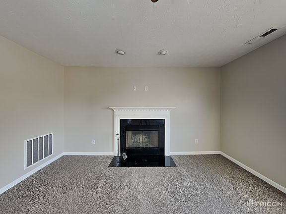 5th image of 1556 Amberwoods Pl