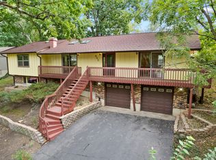 445 Greenwood Ave, Dundee, IL 60118