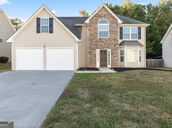 354 Cobblestone Ct, Hampton, GA 30228
