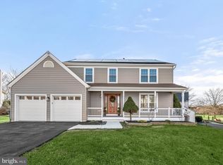 9408 Belle Hollow Way, Gaithersburg, MD 20882