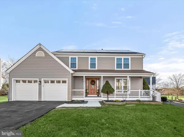 9408 Belle Hollow Way, Gaithersburg, MD 20882