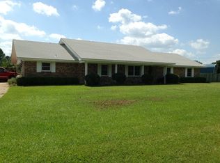 206 N California St, Hope, AR 71801