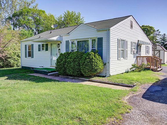2nd image of 2602 Heatherly Ln
