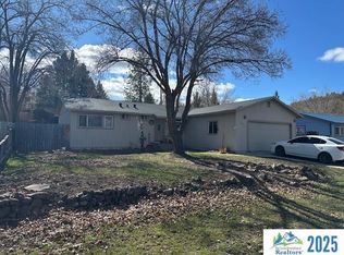 530 Wildwood Way, Susanville, CA 96130