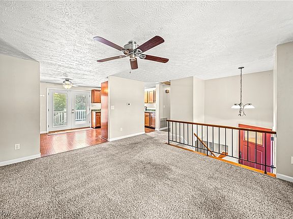 5th image of 1089 Edgewood Ave