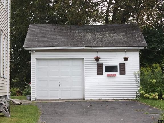 3rd image of 46-48 6th St
