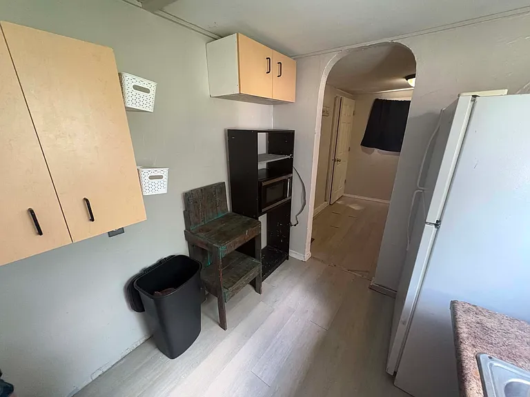 63 W Railroad St #2 — Photo 6