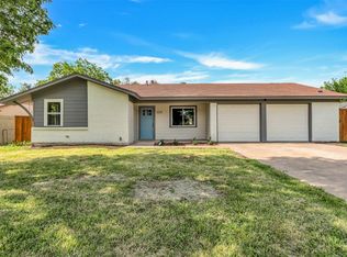 320 E Bovell St, Crowley, TX 76036
