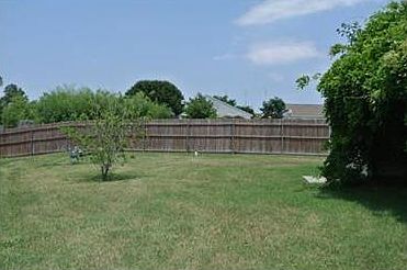 1st image of 824 Lakeview Dr #6