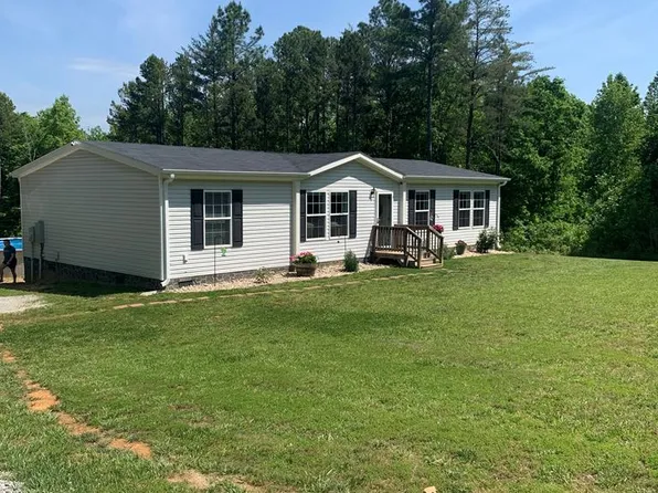 205 Hayes Mill Rd, Boydton, VA 23917