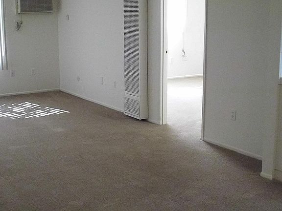 5th image of 6253 Lankershim Blvd APT 105