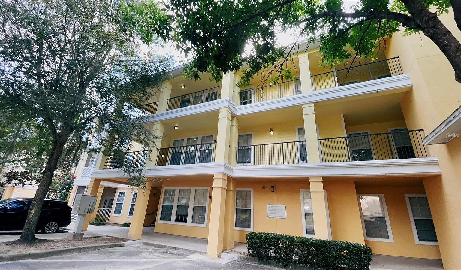 2 bed, 1192 sqft, $1,650 — Photo 1