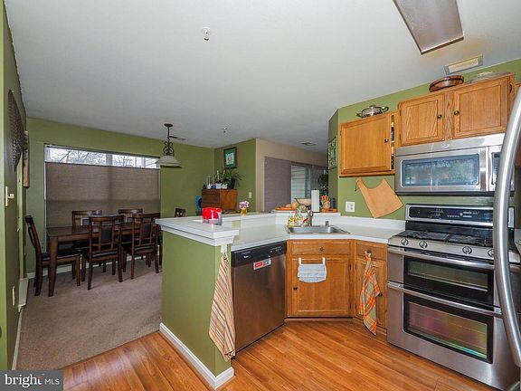 2nd image of 3402 Bitterwood Pl APT B203