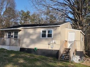 714 S Chestnut St, Dallas, NC 28034