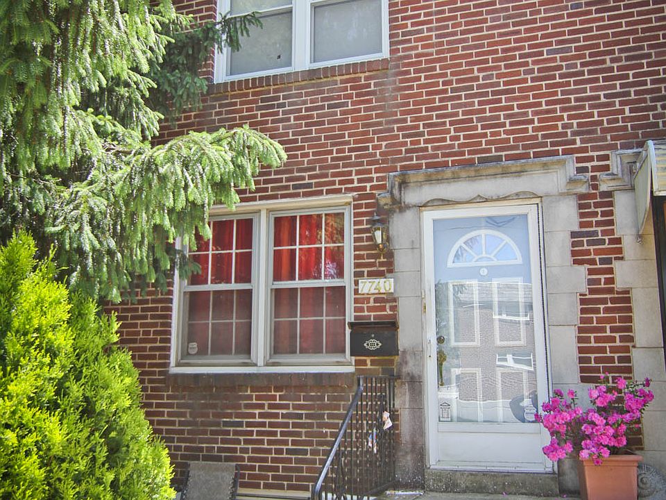 1st image of 7740 Woodbine Ave