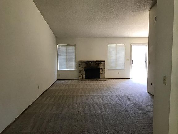 4th image of 43 Cedro Cir