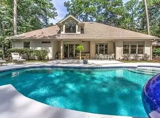 18 Stonegate Dr, Hilton Head Island, SC 29926