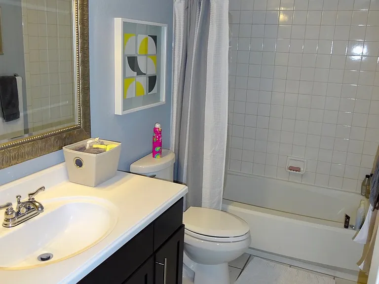 6473 S Tabor Ct — Photo 20