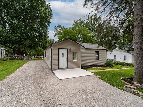 5th image of 4335 NE 32nd St