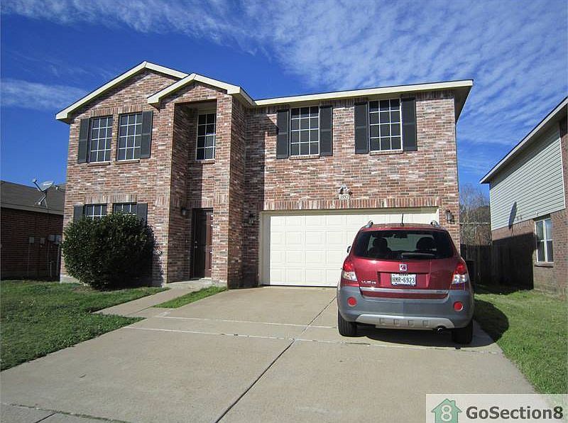 1st image of 3952 Foxhound Ln