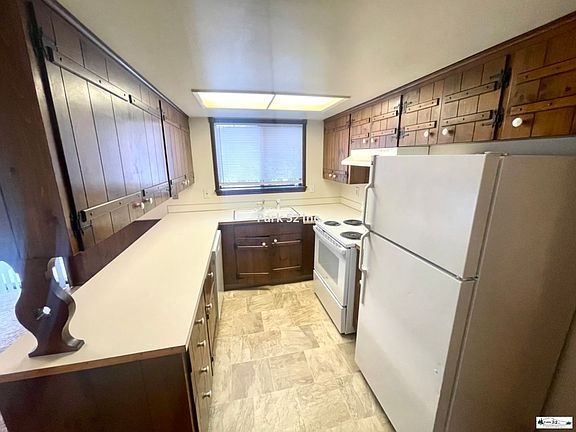 5th image of 6102 83rd St SW
