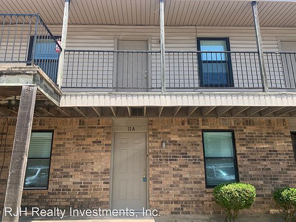 2nd image of 1901 E Lindsey St APT 11A