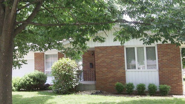 1st image of 340 Munroe Ave