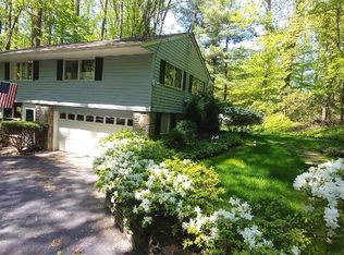 81 Paxon Hollow Rd, Media, PA 19063