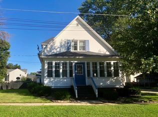 410 S Base St, Morrison, IL 61270