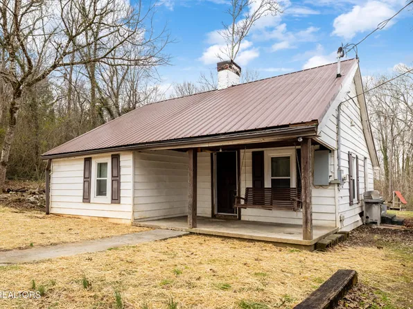 305 N Young St, Friendsville, TN 37737