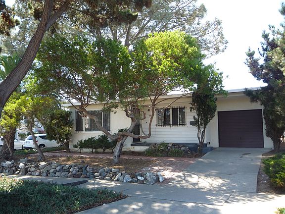 2nd image of 4004 Kendall St