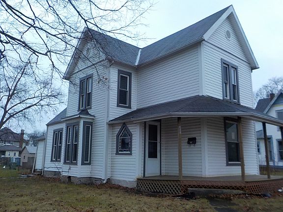2nd image of 301 NW East St