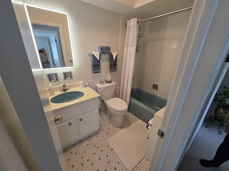 400 Thames Pkwy #2A — Photo 18