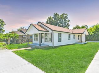 5202 Nichols St, Houston, TX 77020