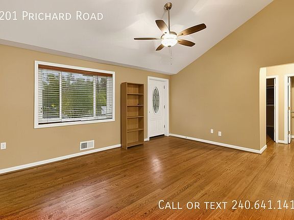 3rd image of 2201 Prichard Rd