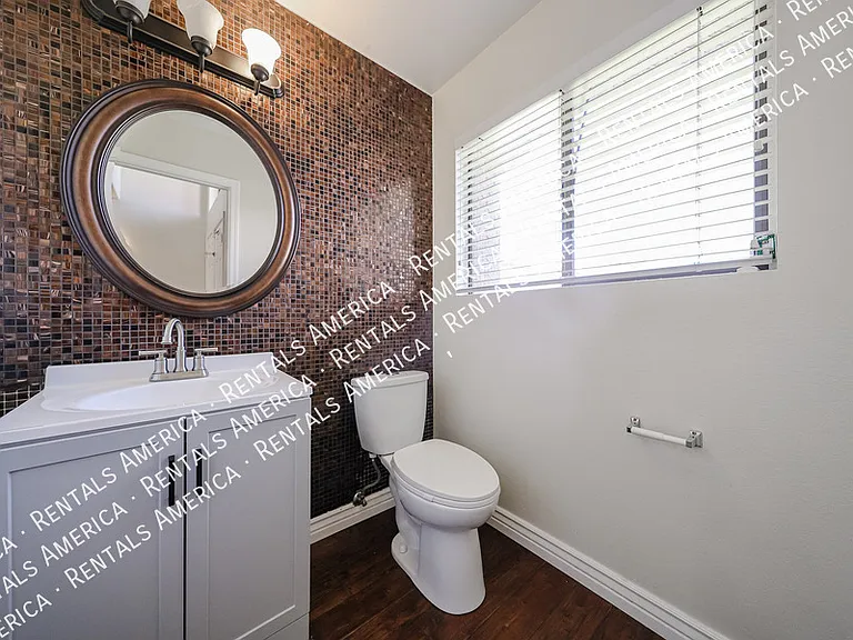 12704 N 89th Pl — Photo 24