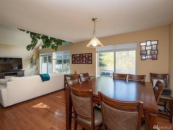 4th image of 13707 SE 275th Pl