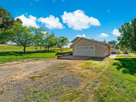 5th image of 7275 Browns Valley Road