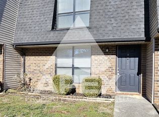 9015 Countryside Ln APT B, Knoxville, TN 37923