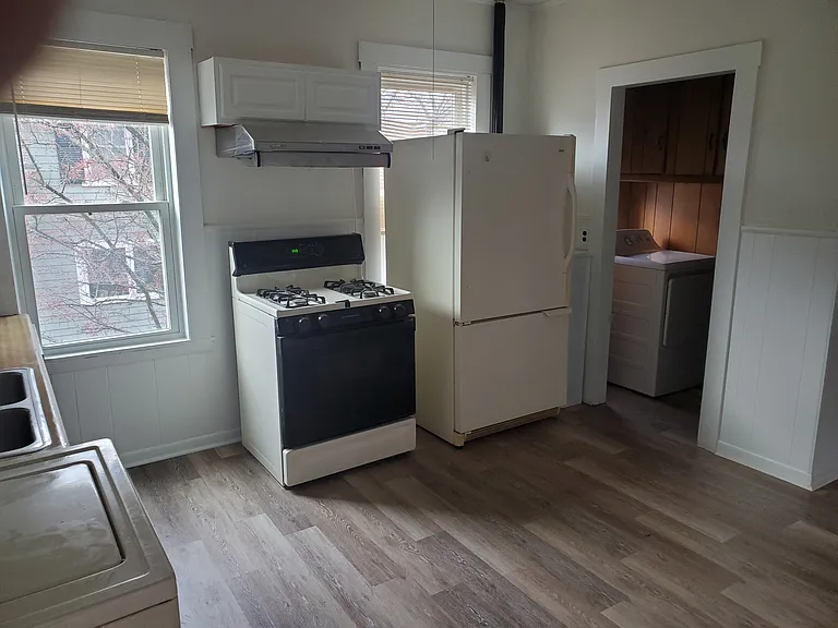 80 Upland Rd #1 — Photo 2