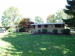 11 Crestvue Dr, Uniontown, PA 15401