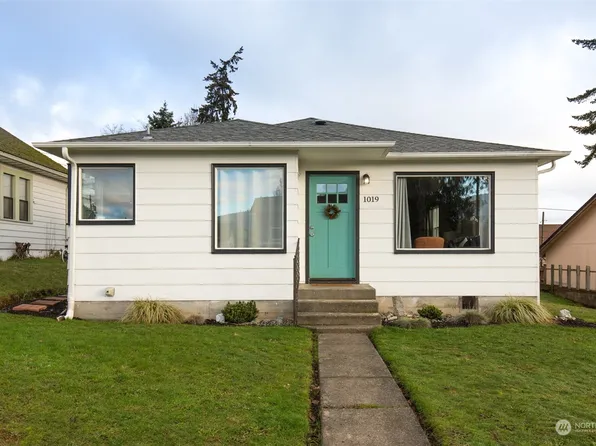 1019 W 7th Street, Port Angeles, WA 98363