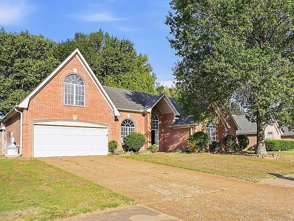 2nd image of 7730 Shadow Fork Ln